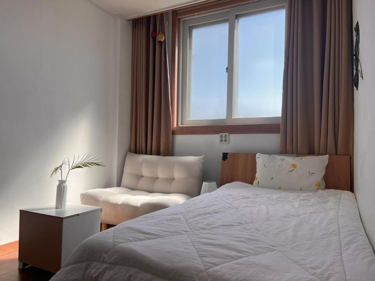 Rgb Guesthouse Jeonju Dış mekan fotoğraf