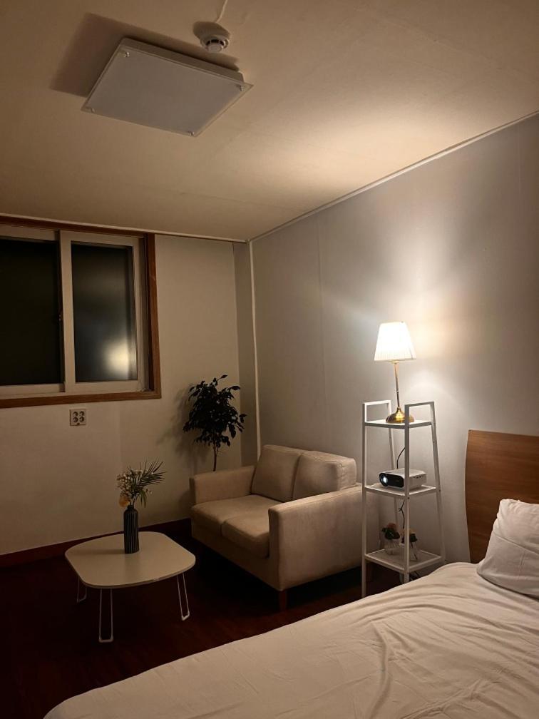 Rgb Guesthouse Jeonju Dış mekan fotoğraf